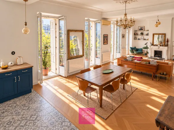 Appartement 4 pièces 142 m²