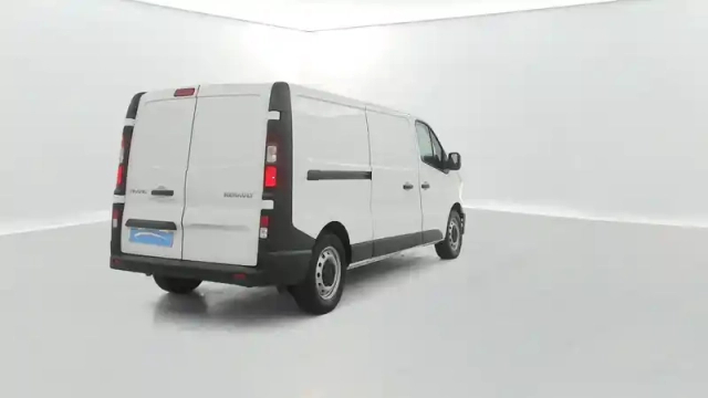 Renault Trafic pc l2h1 3t blue dci 150 — photo 39