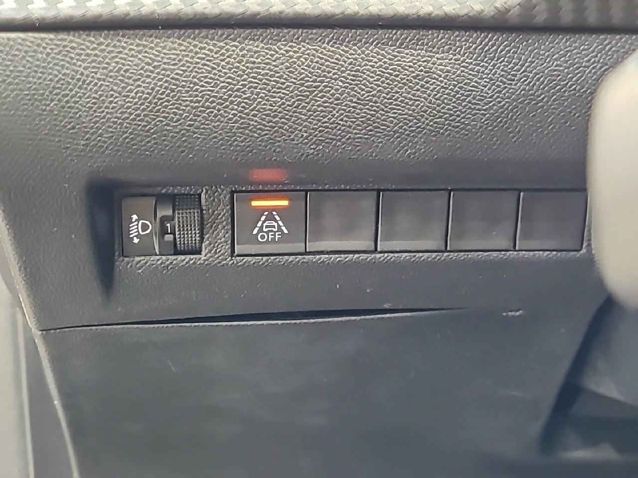 Peugeot 208 puretech 75 s&s bvm5 active pack — photo 26