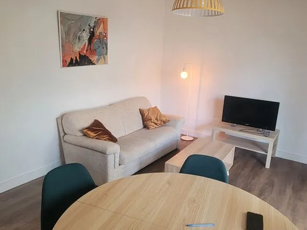 Appartement t2 cauderan
