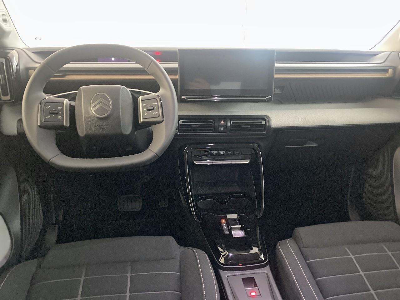 Citroën C3 Aircross hybride 145 ch aut plus — photo 8