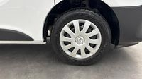 Renault Trafic L1H1 1000 2.0 dCi 120ch Grand Confort E6 — photo 15