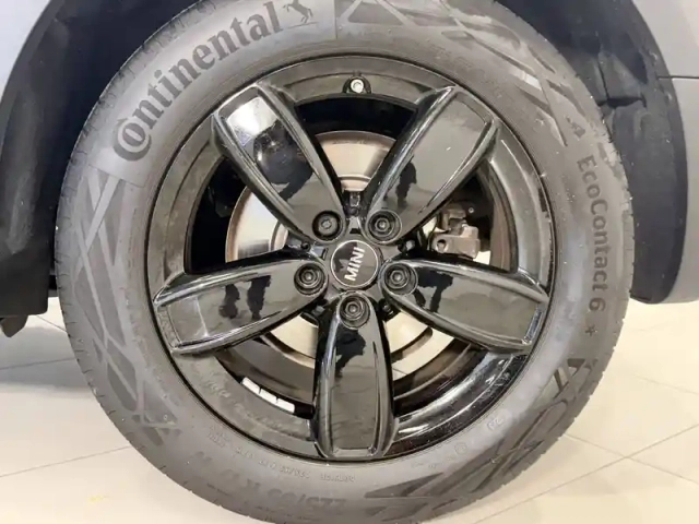 Mini Mini countryman 136 ch bva7 — photo 11