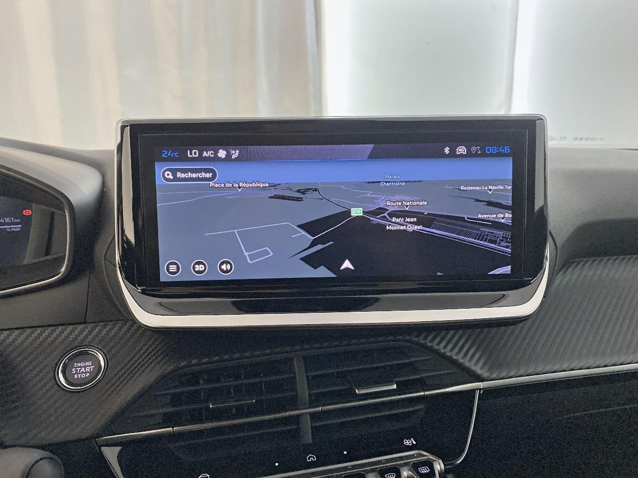 Peugeot 2008 hybrid 145 ch e-dcs6 allure — photo 14