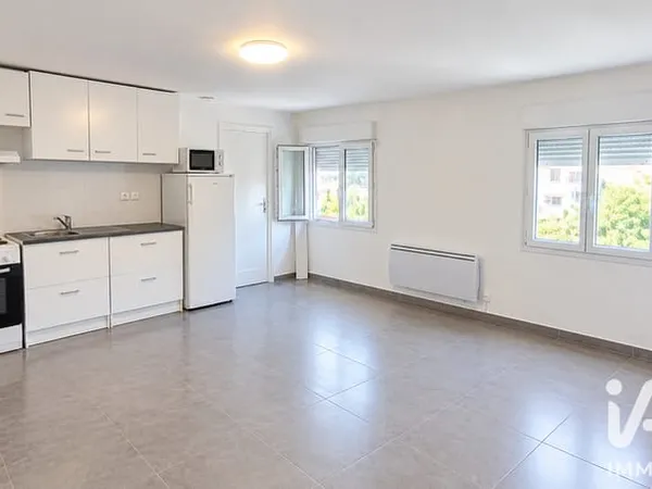 Studio 1 pièce 26 m²