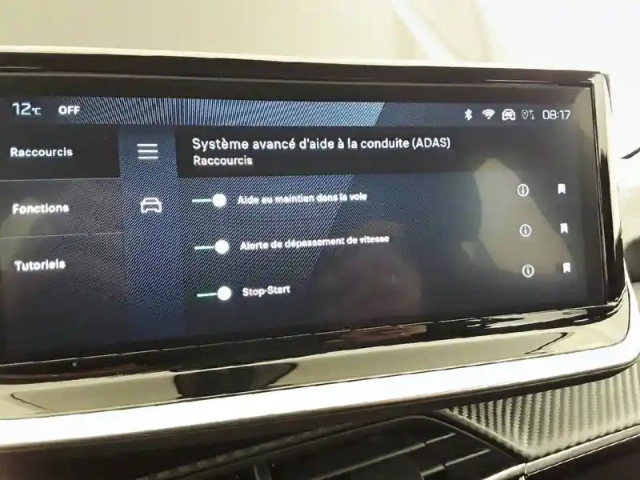Peugeot 208 hybrid 110 e-dcs6 — photo 21