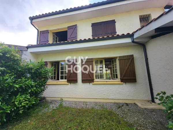 MAISON À VENDRE DE 7 PIÈCES DE 166,00 M²