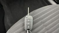 Peugeot 208 1.2 PureTech 100ch S&S Style — photo 16