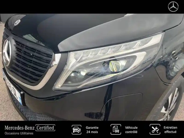 Mercedes Classe V eqv 300 extra long 204 ch — photo 16