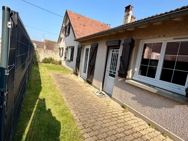Charmante Longère rénovée 89m² - Jardin & Garage - Proche Gare (35 min Paris)