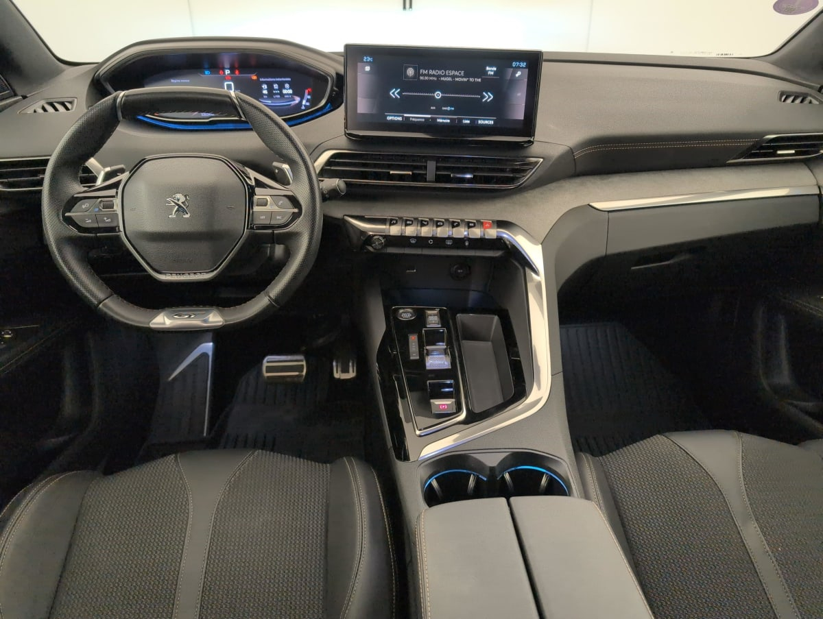 Peugeot 5008 — photo 13