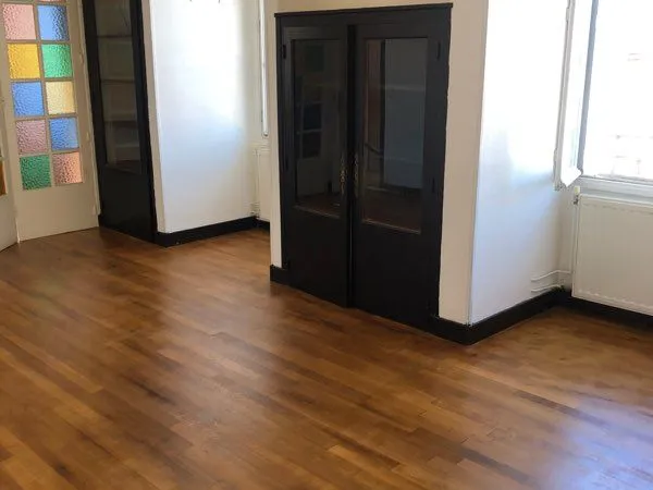 T3 61 m² - Proche Place Carnot - Idéal investisseur ou 1er achat - 50 000