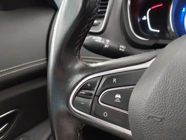 Renault Scenic blue dci 150 — photo 29