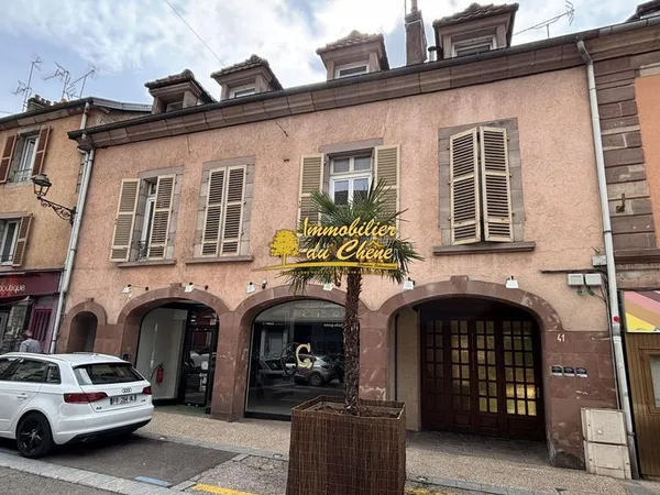 Local commercial 211 m² Luxeuil-les-Bains