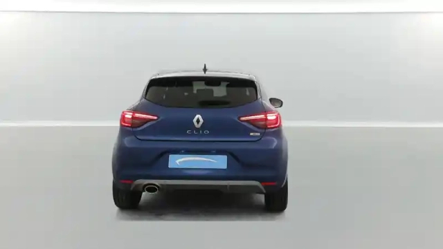 Renault Clio tce 140 21n r.s. line 5p — photo 4
