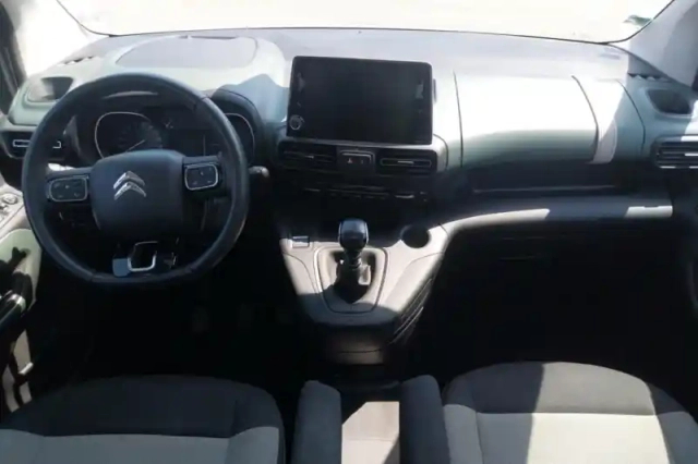 Citroën Berlingo taille m bluehdi 130 s&amp;s bvm6 — photo 9