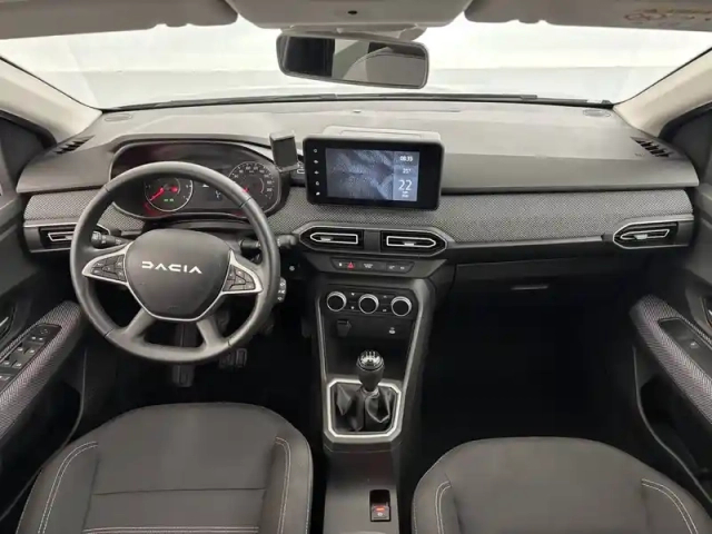 Dacia Sandero tce 90 gsr2 — photo 15