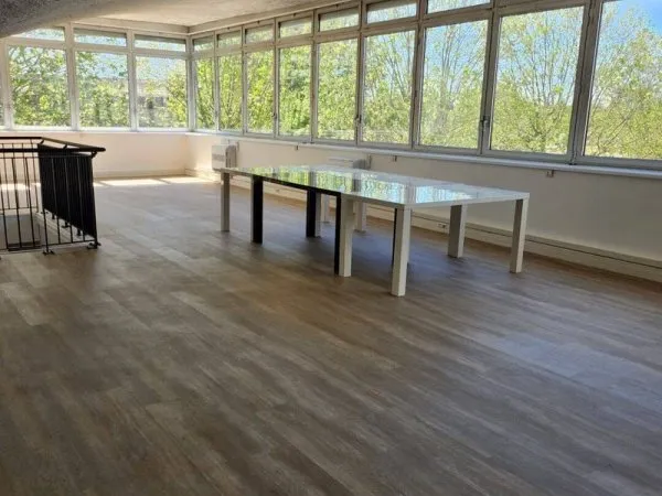 Bureau 172 m²