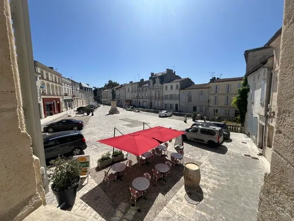 Appartement 4 pièces 65 m²