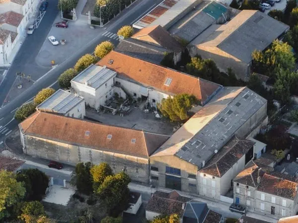 Local 336 m²