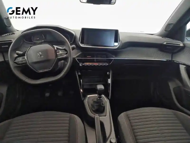 Peugeot 2008 puretech 100 s&amp;s bvm6 — photo 8