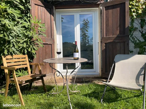 Loue studio a Revel Isere