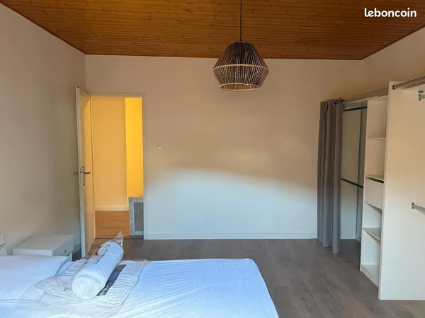 Chambre en colocation - Appartement entièrement rénové - Bellegarde
