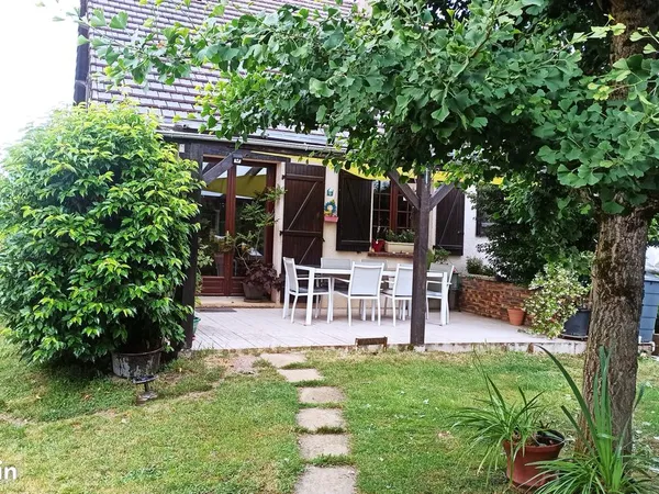 Pavillon traditionnel 111m2 sur terrain 849 m2 - ORMOY 89