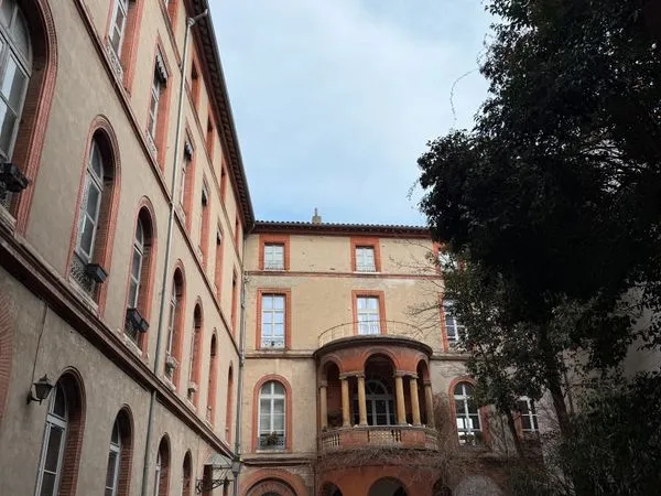 Grande cave en plein coeur de Toulouse