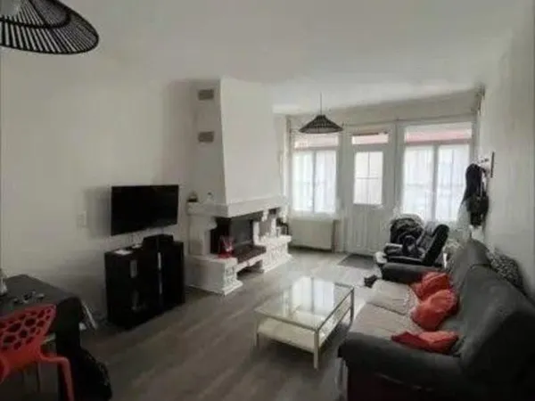 Chambre dispo dans colocation 144m² de 5 personnes