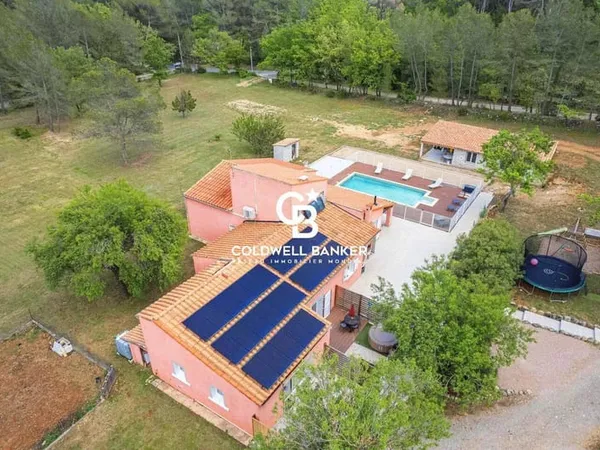 Maison 11 pièces 200 m²