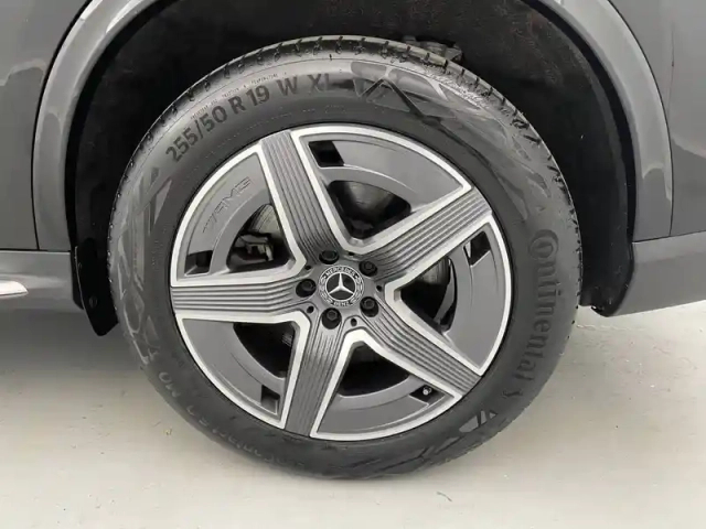 Mercedes Glc 300 e 9g-tronic 4matic — photo 49
