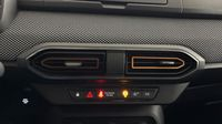 Renault Clio 1.5 Blue dCi 100ch Evolution — photo 19