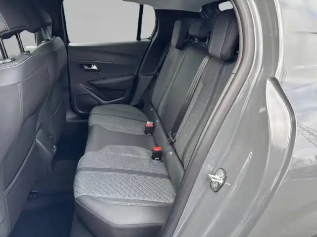Peugeot 208 hybrid 110 ch e-dcs6 — photo 32