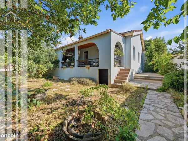 Maison 5 pièces 109 m²