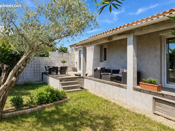 Maison de plain-pied avec vue Luberon - Cavaillon (84300) Agences s'abstenir