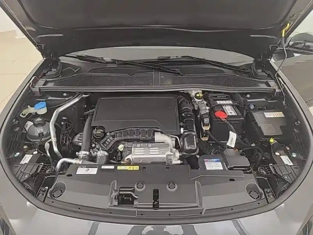 Peugeot 408 puretech 130 ch s&amp;s eat8 — photo 25