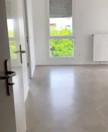 Sous location F2 de 49 m² à Bobigny - Disponible dès le 1er novembre
