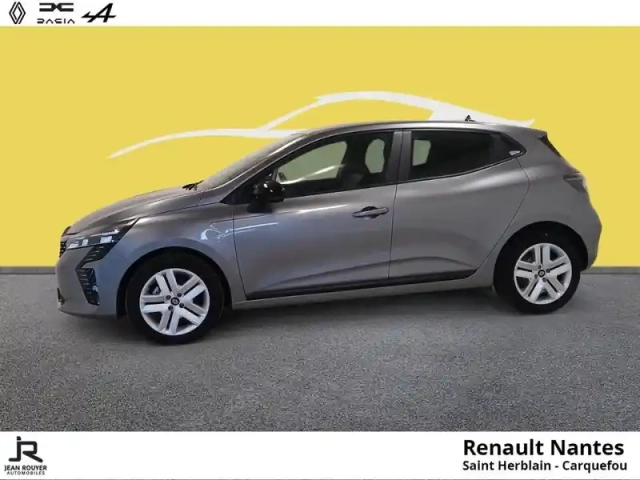 Renault Clio 1.5 dci 100ch evolution — photo 16