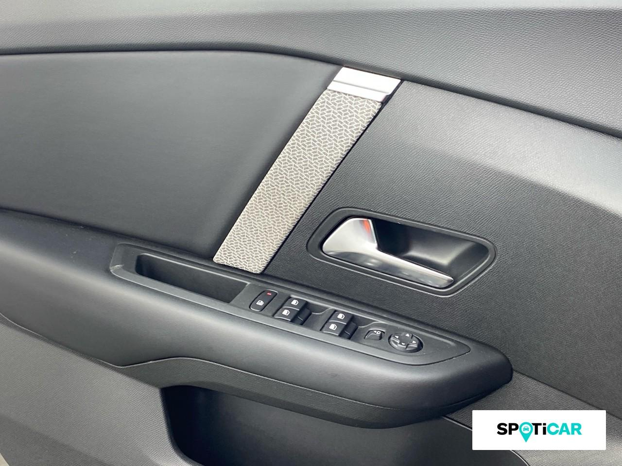 Citroën C4 puretech 130ch s&s feel pack eat8 — photo 19