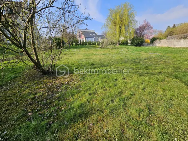 Terrain 914 m²