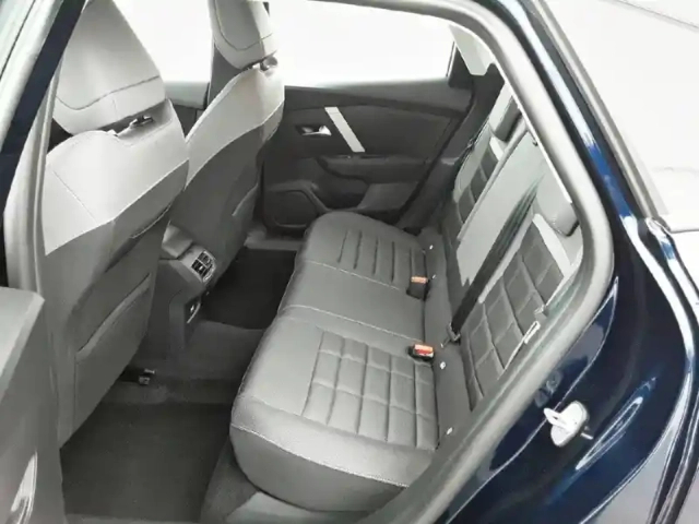 Citroën C4 hybride 136 e-dcs6 — photo 12