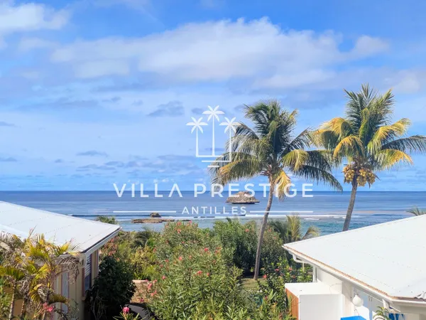 VILLA 3 SUITES PISCINE ACCES PLAGE VUE MER