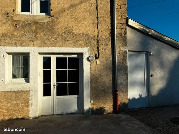 Loue appartement Saint Laurent La Roche