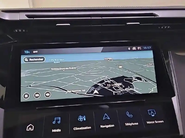 Peugeot 308 hybrid 145 e-dcs6 — photo 42
