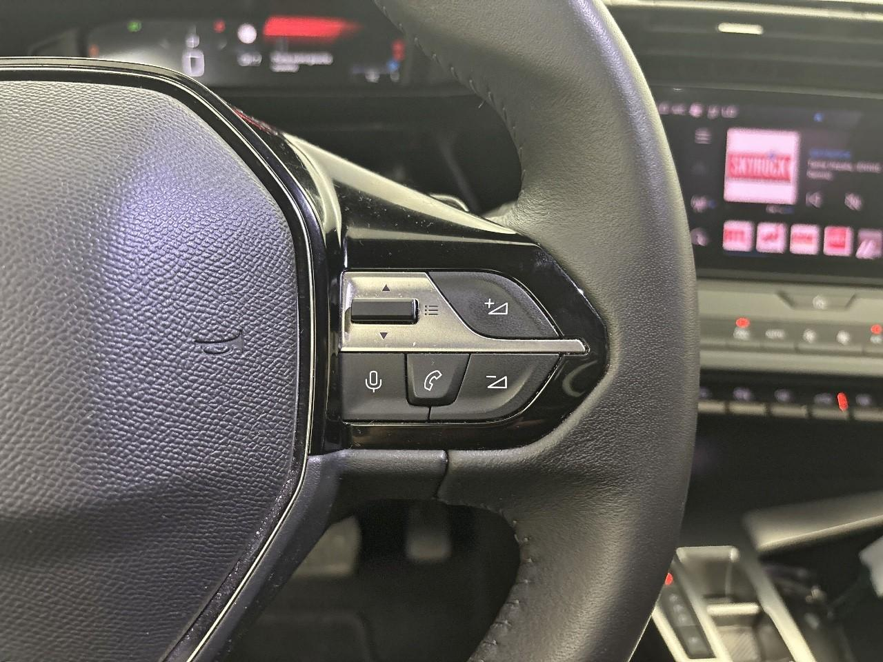 Peugeot 308 bluehdi 130ch s&s eat8 active pack — photo 24
