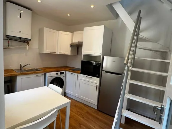 Studio 2 pièces 14 m²