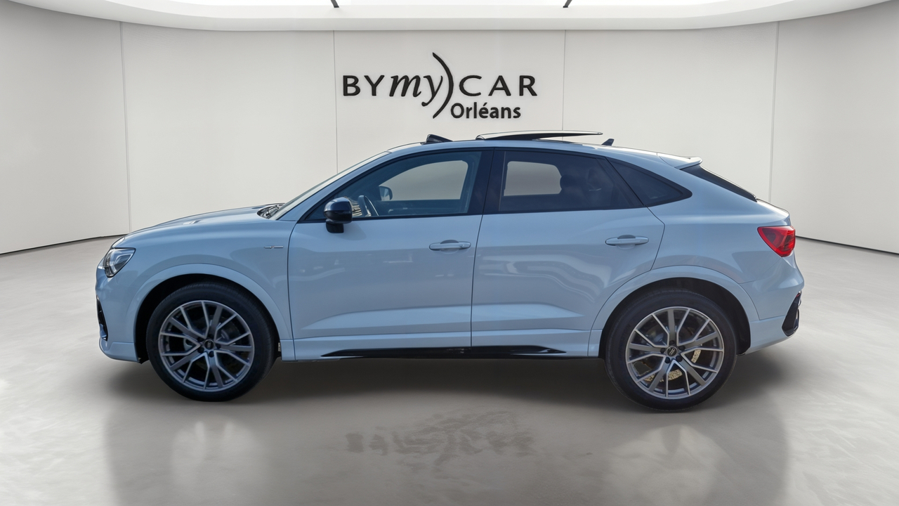Audi Q3 Sportback 35 TFSI 150 ch S tronic 7 — photo 2