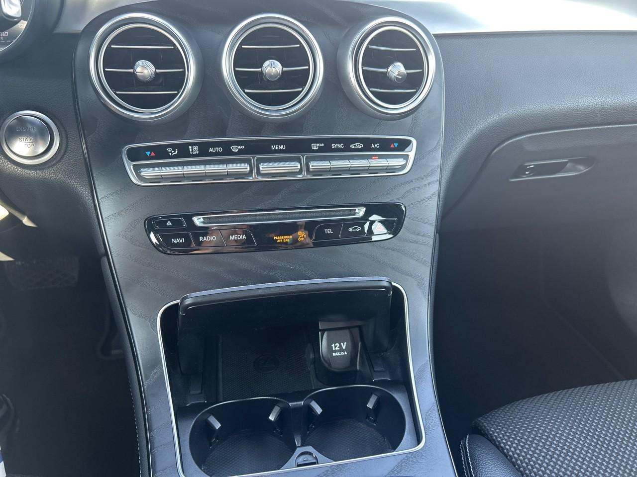 Mercedes Glc 220 d 170ch executive 4matic 9g-tronic euro6c — photo 16