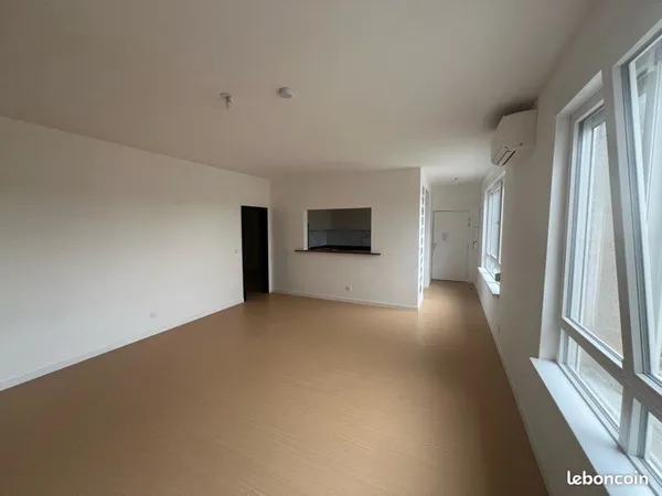 À LOUER - Appartements du studio au T4 - Résidence privée sécurisée - Parking - DPE B - Crespin